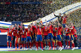 以主教练更 以主教练更